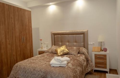Setenil de las Bodegas Apartamento | Apartamentos Cantarería, Rosa Mosqueta