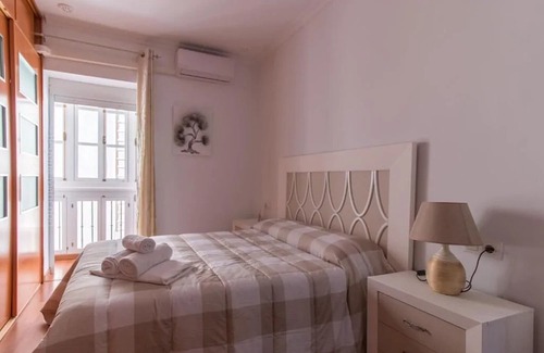 Centro histórico Hotel | Apartamentos Completo La Caleta