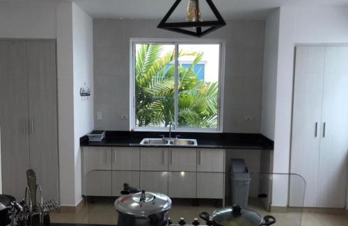 Playa Blanca Apartamento | Apartamentos con vista a la Piscina y a pasos de la Playa