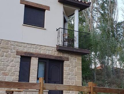 Cuzcurrita de Río Tirón Apartamento | Apartamentos Virgen de Tironcillo 1