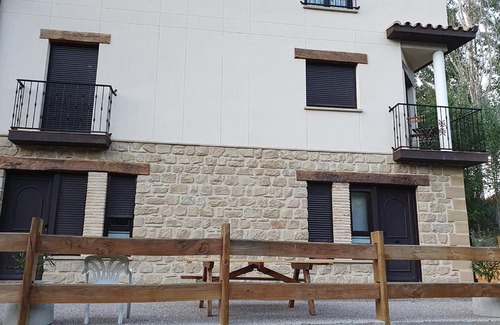 Cuzcurrita de Río Tirón Apartamento | Apartamentos Virgen de Tironcillo 3