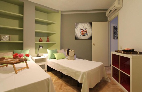 Cuatro Caminos Apartamento | Apartamentos Goyescas Deco