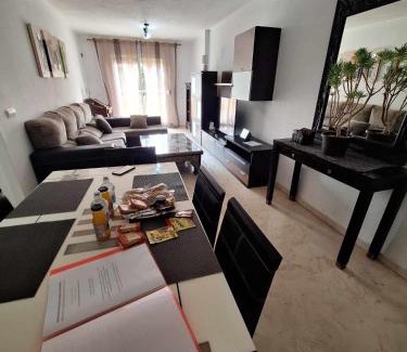 Benalmadena Costa Apartamento | Apartamentos Jowi - Piso amplio y Familiar