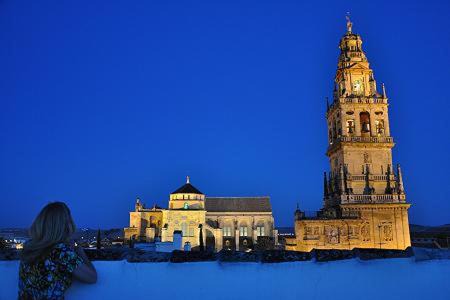 La Catedral Apartamento | Apartamentos La Hoguera