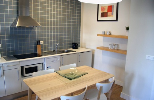La Ribera Apartamento | Apartamentos Mayerling Bisbe Urquinaona