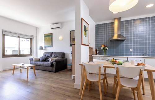 La Ribera Apartamento | Apartamentos Mayerling Bisbe Urquinaona