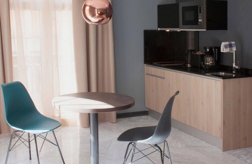 Ensanche Centro Apartamento | Apartamentos NONO by Charming Stay