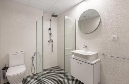 Distrito Central Apartamento | Apartamentos Puerta Elvira Suites 3000