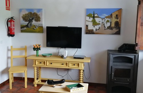 Tarano Cabaña | Casa rural con jardín y jacuzzi exterior privado Peña Santa
