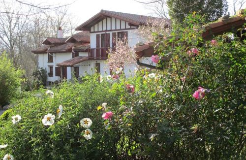Irún Apartamento | Apartamentos rurales AGIÑAGA