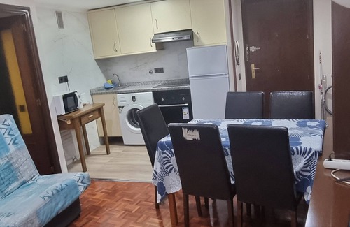 San Bernardo Apartamento | APARTAMENTOS SALAMANCA PUERTA ZAMORA. 2 Dormitorios, Centro, wifi, Parking.
