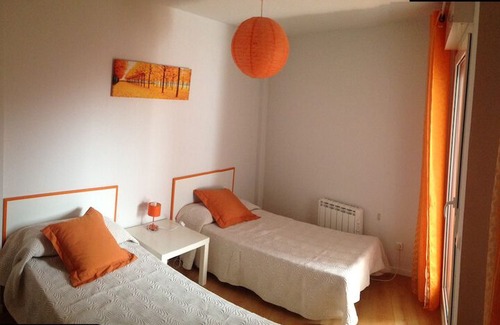 Madrigal de la Vera Hotel | Apartamentos Turísticos La Golondrina