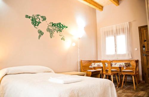 Santa Colomba de Somoza Apartamento | Apartamentos turísticos LAS CARBALLEDAS