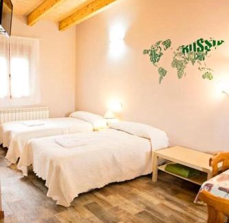 Santa Colomba de Somoza Apartamento | Apartamentos turísticos LAS CARBALLEDAS