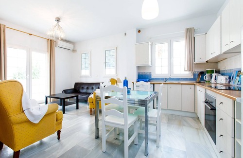 Nerja Apartamento | Apartamentos Turísticos Almoraide