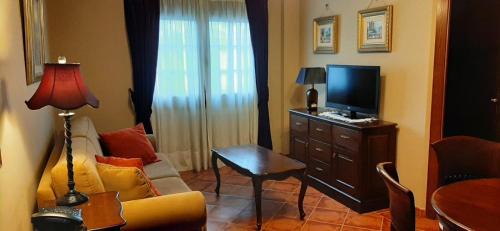 Madrona Hotel | APARTAMENTOS TURÍSTICOS Y SUITES