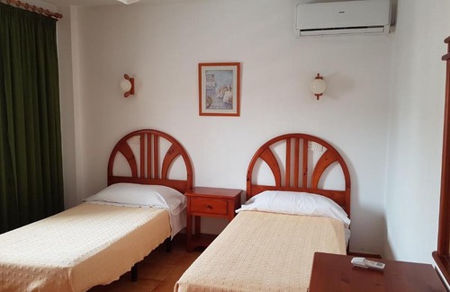 Bahía de San Antonio Apartamento | Apartamentos Vista al Puerto