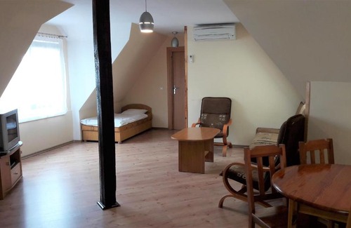 Niemodlin Apartamento | Apartamenty Gościnne Med-Palace