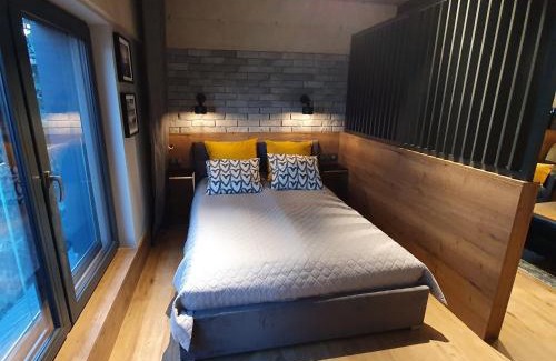 Elk Apartamento | Apartamenty Kąpielowa Czarny