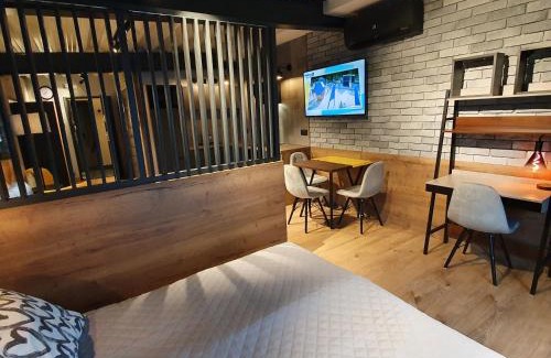 Elk Apartamento | Apartamenty Kąpielowa Czarny