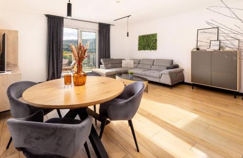 Swieradow-Zdroj Apartamento | Apartamenty Larice - basen podgrzewany do końca września, balia i sauna gratis ten weekend