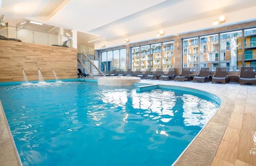 Kolobrzeg Apartamento | ApartamentyPrzyMorzu 008 z Basenem Tarasem i Ogródkiem