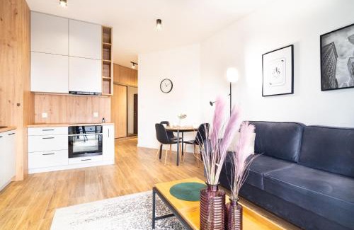 Radom Apartamento | ApartamentySnu, Struga Tower Deep Purple