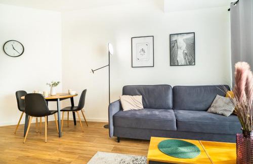 Radom Apartamento | ApartamentySnu, Struga Tower Deep Purple