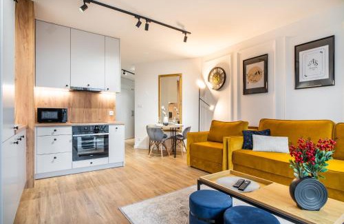 Radom Apartamento | ApartamentySnu, Struga Tower Gold z parkingiem