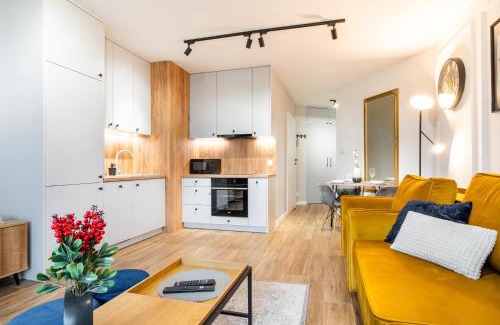 Radom Apartamento | ApartamentySnu, Struga Tower Gold z parkingiem