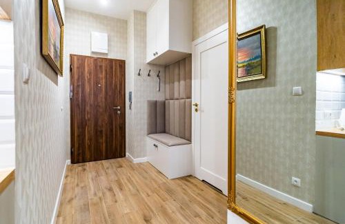 Radom Apartamento | ApartamentySnu, Struga Tower Double Gold z parkingiem
