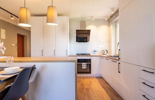 Radom Apartamento | ApartamentySnu, Waryński Komfort (przy dworcu)