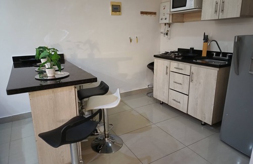 Patio Bonito Apartamento | ApartaSuite Medellin Poblado 1 hasta 6 personas