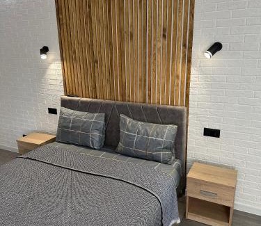 Krivoy Rog Apartamento | ApartCenter Студия VIP в центре Гагарина