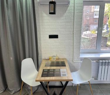 Krivoy Rog Apartamento | ApartCenter Студия VIP в центре Гагарина