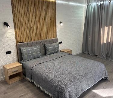 Krivoy Rog Apartamento | ApartCenter Студия VIP в центре Гагарина