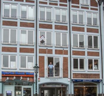 Dusseldorf Old Town Cama Y Desayuno | Apartement mit Dachterrasse - bei Curth klingen - Teilen Sie uns Ihre Ankunfszeit mit