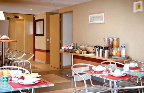 Saint-Denis Casa | Aparthotel Adagio Access Paris Saint-Denis Pleyel