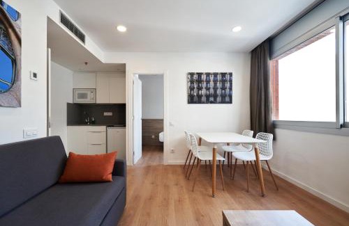 El Putget i Farro Apartamento | Aparthotel Augusta