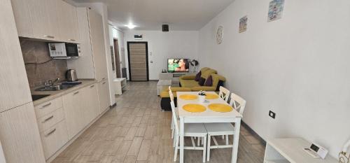 Mamaia-Sat Apartamento | ApartHotel Beach & Pool Resort Alezzi langa mare
