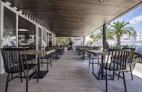 Sant Josep de sa Talaia Apartamento | Aparthotel Vibra Mogambo - Adults Only