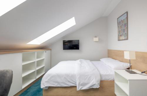 Srodmiescie Apartamento | Aparthotel Esencja Warszawy Nowy Świat