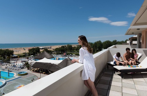 Bibione Apartamento | Aparthotel Holiday - Panoramic Royal