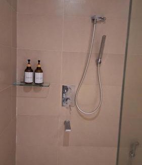 Son Tra Apartamento | Aparthotel in A la Carte - 2 bedrooms, 3 balconies, seaview, beachfront, central, rooftop pool