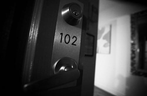 Quartier des Spectacles Apartamento | ApartHotelMontreal by Les Terrasses Saint Urbain 2225I2