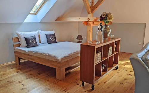 Roznov Pod Radhostem Apartamento | Apartmán Brasserie Avion