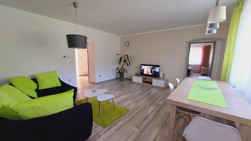 Nove Mesto nad Metuji Apartamento | Apartmán Budín - v klidu přírody, s parkováním