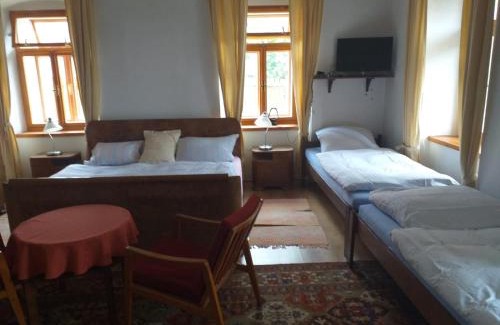Snedovice Casa | Apartmán Chrpa