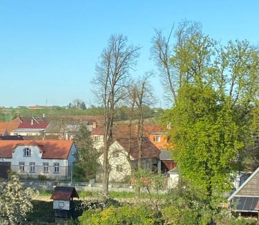 Sobeslav Apartamento | Apartmán na náměstí