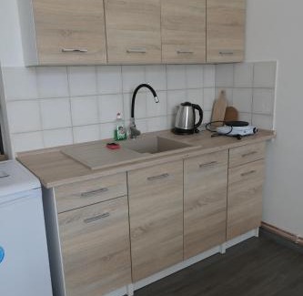 Zakupy Apartamento | apartmán na náměstí